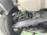 お車を安心してお乗りいただく為には、足回りの定期点検が欠かせません。サービスサポート(有償保証)では無料点検もご提供しており、安心のカーライフをお過ごしいただけるサポート体制が整っています。