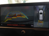 バックガイドモニターを装備しています、車庫入れもラクラクです。パノラミックビューモニターを搭載しています、上からの画像も表示されます。