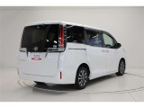 当社では自動車保険、ドライバーに支持されているロードサービスJAFも取り扱いしております。
