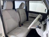 運転席広々