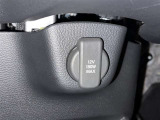シガーソケット用の充電器が使用可能です!