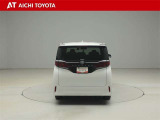 『TOYOTA認定中古車』は「まるごとクリーニング」で綺麗な内外装、「車両検査証」はプロによるチェック、買ってからも安心の「ロングラン保証」、3つの安心安全を標準装備したトヨタのブランドU-Carです