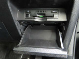 ETC車載器付きです。高速道路の料金所もスムーズに通過できます。