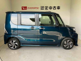 車両右側面からの写真になります。車をご覧になりたい時はお気軽に最寄りの店舗へご相談下さい。