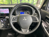 【純正革巻きステアリング】上質な革を使用することで、手にしっかり馴染みとても運転しやすいハンドルです♪