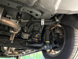 お車を安心してお乗りいただく為には、足回りの定期点検が欠かせません。サービスサポート(有償保証)では無料点検もご提供しており、安心のカーライフをお過ごしいただけるサポート体制が整っています。