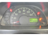 フル液晶メーター 車両の情報が一目で確認しやすい最新のスピードメーター