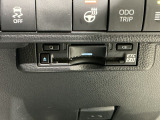 いまや快適なカーライフに欠かせないETCが付いています。
