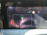 車の四隅に【コーナーセンサー】が付いていますので、障害物が近づくとセンサーが教えてくれます