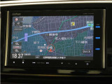 純正プレミアムインターナビ(VXM-145VFi)&バックカメラが装備されているので、普段の使い勝手もロングドライブも快適です。