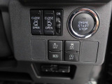 ダイハツディーラーでは「ダイハツ認定U-CAR」という基準を設け、車選びに詳しくないお客様でも「安心して選べる」をご提供しています。