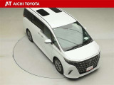 両側パワースライドドア付きだから、狭い駐車スペースなどでの乗り降りラクラク♪小さなお子さまのいるご家庭には嬉しい装備です。
