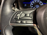 運転中便利なステアリングスイッチ付きです☆