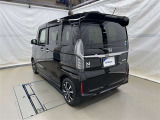 走りにこだわりながら収納力も持ち合わせたお車です。