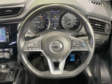 【ステアリングスイッチ】運転中、前方から目線をそらすことなく、オーディオ等の操作が可能な便利機能!安心&快適なドライブを演出してくれます♪