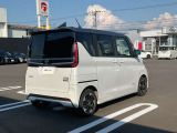 R4年式 ルークス ハイウェイスターX プロパイロットエディション ホワイトパール/チタニウムグレーのお車が入荷しました☆