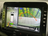 【アラウンドビューモニター】専用のカメラにより、上から見下ろしたような視点で360度クルマの周囲を確認することができます☆死角部分も確認しやすく、狭い場所での切り返しや駐車もスムーズに行えます。