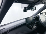 車内洗浄・艶出し・除菌&消臭と、隅々までまるまるクリーニング!洗浄剤は天然素材のため、肌に優しい仕上がりです。