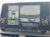 【アラウンドビューモニター】専用のカメラにより、上から見下ろしたような視点で360度クルマの周囲を確認することができます☆死角部分も確認しやすく、狭い場所での切り返しや駐車もスムーズに行えます。