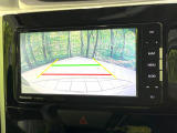 【バックカメラ】駐車時に後方がリアルタイム映像で確認できます。大型商業施設や立体駐車場での駐車時や、夜間のバック時に大活躍!運転スキルに関わらず、今や必須となった装備のひとつです!