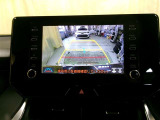 バックモニター搭載で車庫入れ安心!バック中の死角部分がモニターに映し出されるので安全性UP!