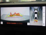 バックガイドモニターを装備しています、車庫入れもラクラクです。パノラミックビューモニターを搭載しています、上からの画像も表示されます。