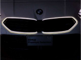 BMW代表的な特徴のキドニーグリル。BMWのすべてのモデルに採用され、BMWらしさを強調しております。