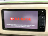 【純正ナビ】人気の純正ナビを装備。オーディオ機能も充実しており、Bluetooth接続すればお持ちのスマホやMP3プレイヤーの音楽を再生可能!毎日の運転がさらに楽しくなります!!