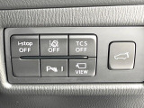 【パワーバックドア】スマートキーや運転席のボタンを押すだけでリアゲートが自動で開閉します!荷物を持っている時や、高い位置にあるバックドアを閉める際に便利な機能です♪