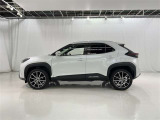 フロントからリヤまで一体感あるスタイリッシュなサイドフォルムです。