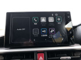 ディスプレイオーディオ装着車。 ディスプレイとスマホの連携で、様々なアプリを使用できます。 マップのアプリを繋げて、ナビゲーションとしてお使いください。