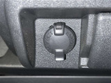 シガーソケット用の充電器が使用可能です!