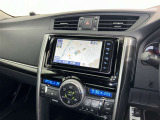 ナビゲーション付です。 ナビがあると便利、ラクラク何処でもいけます。 ナビが有るのと無いのとでは大きな違いですね。