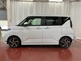 【スマートアシスト搭載車】 衝突回避支援ブレーキ機能(対車両・歩行者)、衝突警報機能(対車両・対歩行者)、誤発信抑制制御機能などの機能で安全な運転をサポートします。