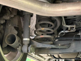 お車を安心してお乗りいただく為には、足回りの定期点検が欠かせません。サービスサポート(有償保証)では無料点検もご提供しており、安心のカーライフをお過ごしいただけるサポート体制が整っています。