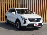 XT4 プレミアム 4WD 