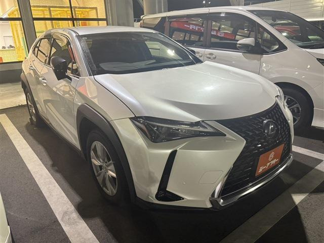 UX 250h バージョンC 禁煙車 純正10.3インチナビ フルセグTV