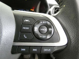 【便利装備】クルーズコントロールスイッチ☆希望の車速で定速走行する事ができます。高速道路を走る時に便利な機能です※設定速度には制限があります。