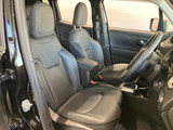 運転席でございます。