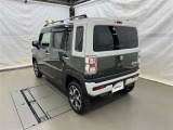 走りにこだわりながら収納力も持ち合わせたお車です。