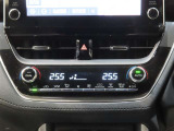 「オートエアコン」が付いてます。1年中快適な室内を提供!車内温度を設定すると風量を自動で調節してくれます。