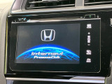【メーカー純正ナビ】インテリアに溶け込むスタイリッシュな「専用設計」メーカーナビを装備♪視認性や操作性など基本性能にも優れ、より上質なカーライフをお楽しみいただけます。