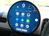 Apple CarPlayやAndroid Autoなど様々なアプリケーションがインストールされています!