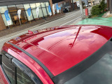 中古車という商品の特性ルーフには子キズや塗装しみ細かな凹み等があります