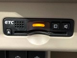 【ETC】高速道路の料金所をストレスなく通過!話題のスポットやサービスエリアに多い「スマートIC」利用時は必須のアイテムです。当店でセットアップを実施、ご納車当日からすぐにご利用いただけます!