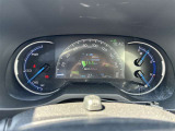 RAV4らしい機能的なメーターまわり!実用性を重視したデザインで、日々の運転にも使いやすい仕上がりです!