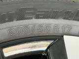 タイヤサイズは【205/55R17】