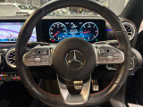 握りやすいハンドルの形状をしておりますので、お客様の運転をサポートしてくれます!