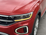 点検整備:ご納車前に&rdquo;Das WeltAuto&rdquo;独自の「点検チェック項目シート」により、部品や機能に関する全71項目もの厳しいチェックを実施します。