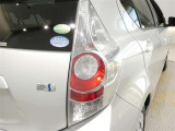 LEDテールライトです。省電力、高輝度のLEDは明るく照らすので夜間運転時の視認性を高めます。スタイリッシュな見た目で細かいところもこだわりたいあなたに!